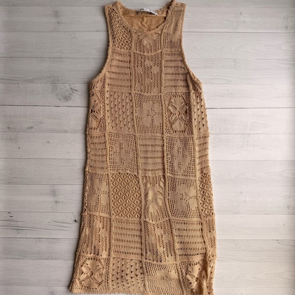 Zara Beige Crochet Dress - Picture 2 of 9